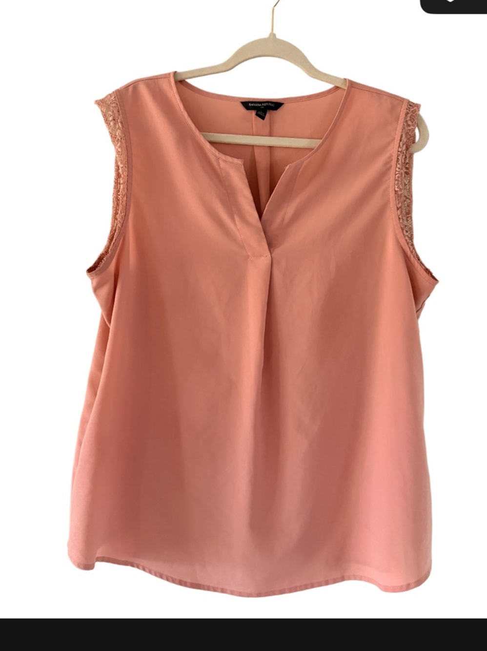 Dusty pink banana Republic dress shirt size L